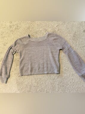 Jennifer Lopez Cropped Crew Neck Sweater - Taupe